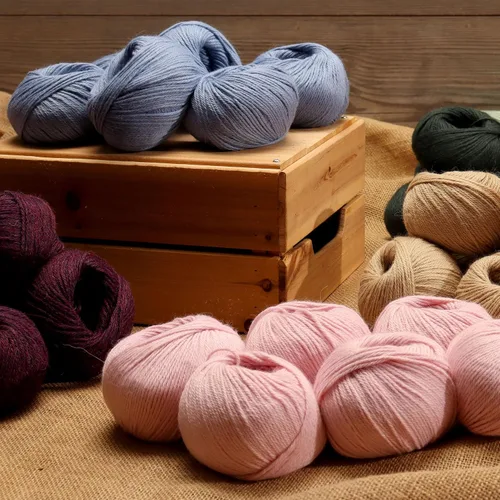 Vista 2 de Juego de 6 madejas de 100% lana de alpaca bebé (10.58 oz) de peso DK, fabricadas en Perú, celestial suave y perfecto para tejer y hacer ganchillo
