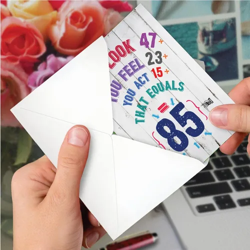 Vista 6 de NobleWorks - Tarjeta de feliz cumpleaños número 85 divertida - Celebración de 85 años, tarjeta de humor de hito para abuelos, padres - Ecuación