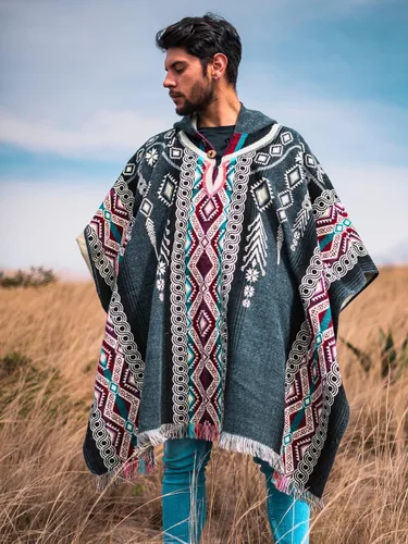 Vista 8 de Poncho for men - Alpaca wool - Clint Eastwood - Daryl Dixon - Men Poncho - Handamade products - Cowboy Serape Shawl