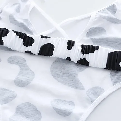 Vista 6 de KKmeter Disfraz de vaca para mujer, de malla transparente, conjunto de lencería de peluche, cuello halter, leotardo, delantal de sirvienta, traje