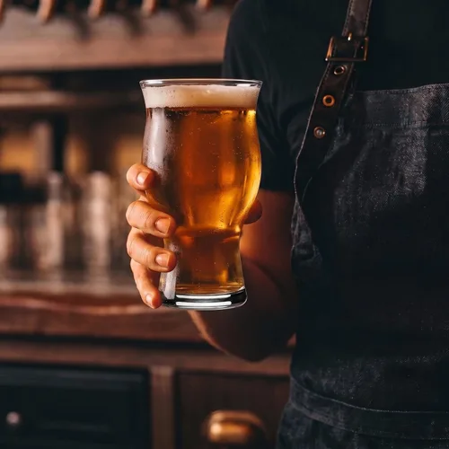 Vista 5 de Necessia Nucleated Draft - Juego de 2 vasos de cerveza grabados con láser para Craft Ale