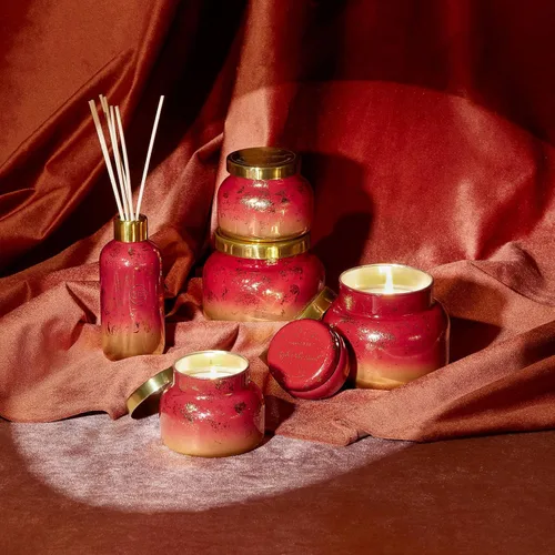 Vista 7 de Capri Blue Glimmer Mini Tin - Vela perfumada a manzana con mini portavelas, mezcla de cera de soja, Capri Blue Apple Cider Social Red and Gold