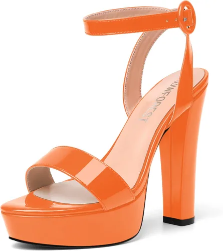 Vista 9 de SHOWFOREST Sandalias de tacón alto para mujer, con hebilla de plataforma y hebilla de charol y correa de tobillo de bloque sólido, 5 pulgadas Beige