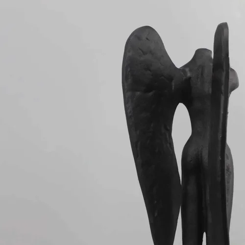 Vista 8 de Estatua de ángel sin cabeza de metal famoso de 20 pulgadas en pedestal blanco para exhibición del museo y decoración del hogar