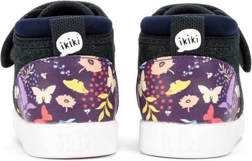 Vista 5 de ikiki Zapatillas deportivas para niños pequeños y niños pequeños. Tenis de ajuste espacioso. Nota no chirriantes, puntera y talón de cuero vegano