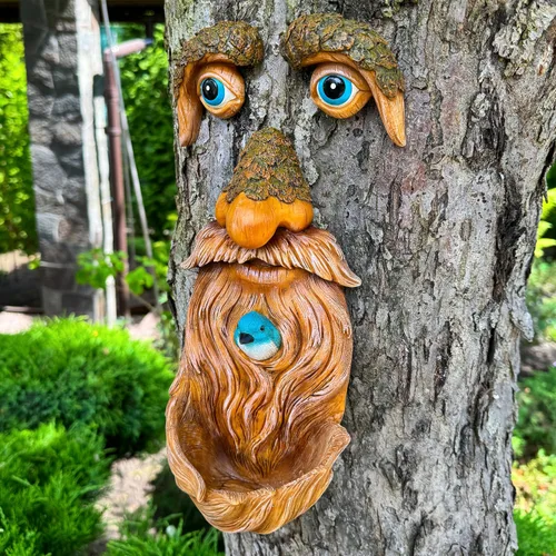 Vista 7 de Mood Lab Decoración de Caras de Árbol para Exteriores - Comedero para Pájaros del Hombre Viejo - Decoración de Jardín Tree Hugger - Estatuas de Arte