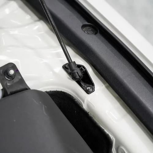 Vista 5 de Redline Tuning 21-26013-02 Hood QuickLIFT Plus Sistema compatible con Mazda Mazda3 2019+ (todos los componentes negros) 21-26013-02 Hood Quicklift
