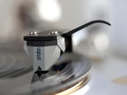 Vista 5 de Ortofon 2M 78 Pastilla premontada montada en SH-4 Black Headshell