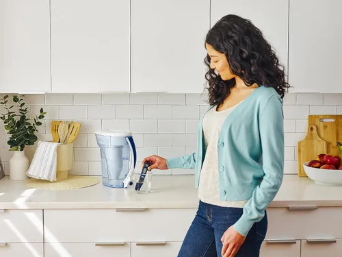 Vista 8 de ZeroWater Jarra de filtro de agua de 5 etapas lista para verter de 10 tazas 0 TDS para un mejor sabor al agua del grifo, certificado IAPMO
