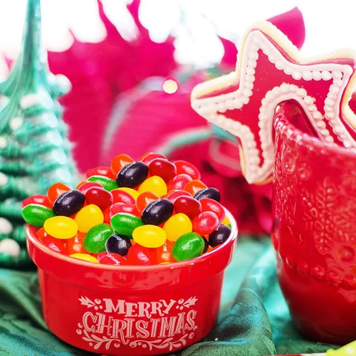 Vista 2 de Frijolitos de Gelatina Originales (2 Libras) Dulces Navideños - Viene en una Bolsa Resellable - frijolitos de gelatina a granel - Perfectos