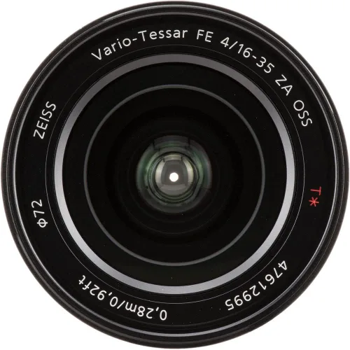 Vista 6 de Sony Vario-Tessar T FE 0.630-1.378 in f/4 ZA OSS Lens (SEL1635Z) + kit de filtro + protector de tapa de lente + kit de limpieza + más (renovado)