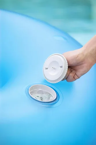 Vista 3 de Bestway H2OGO! Anillo de natación inflable brillante LED de 46 pies con respaldo, flotador inflable para piscina incluye soporte para tazas, luces