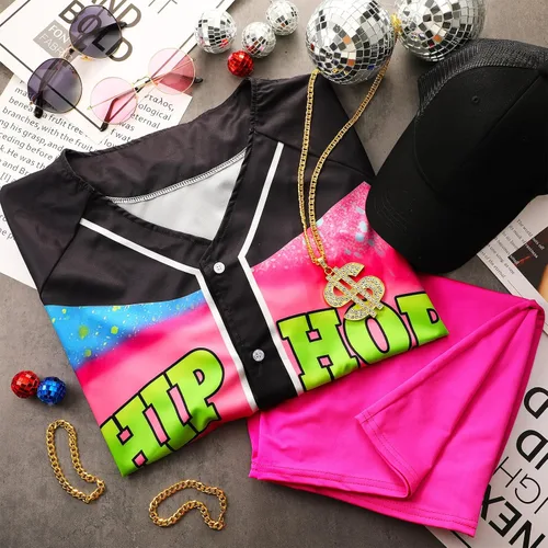Vista 4 de Xtinmee Traje de los años 8090 para mujer, kit de disfraz de hip hop, disfraz de los años 90, camiseta de béisbol, camisa de manga corta, pantalones