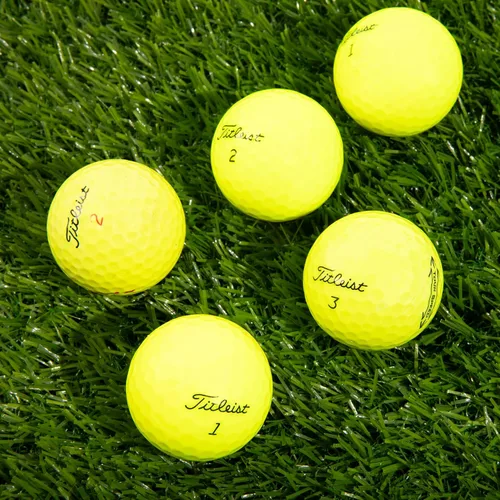 Vista 6 de Clean Green Golf Balls Paquete de 24 a 48 – Mezcla de Titleist amarilla reciclada y usada, incluye Velocity, Trufeel Tour, Tour Speed, NXT Tour