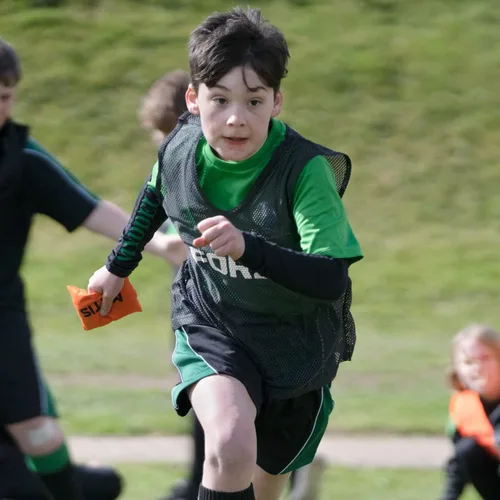 Vista 7 de FORZA Petos de Entrenamiento de Fútbol/Chalecos de Práctica/Petos Deportivos Paquetes de 5, 10 y 15 Tallas que van desde Niños hasta XXL