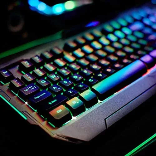 Vista 4 de Bugha - Teclado LED exclusivo para juegos para PC
