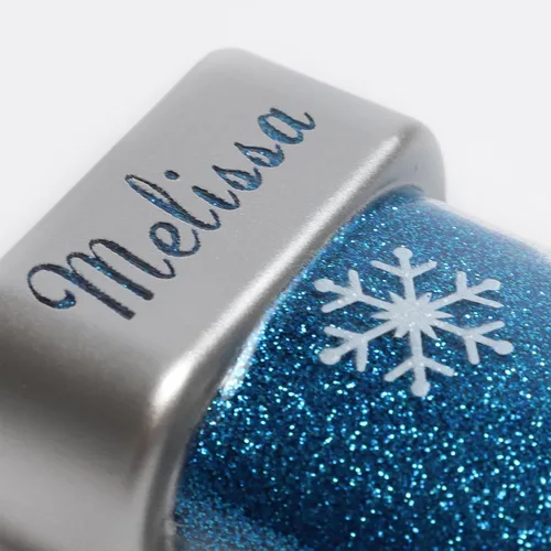 Vista 6 de Let's Make Memories Adorno de Navidad personalizado, cristal con forma de calcetín con purpurina, nombre grabado con láser, tono de joya, adorno
