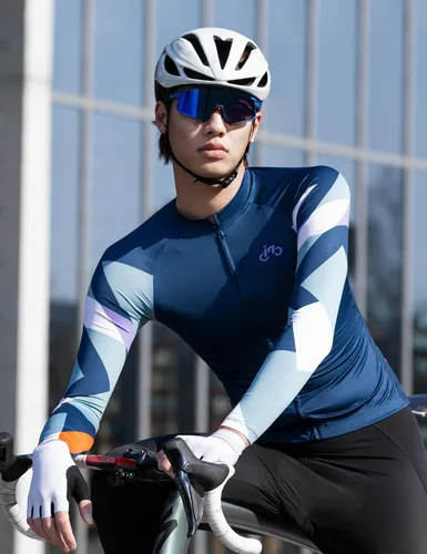 Vista 6 de INBIKE Camiseta de ciclismo de manga larga transpirable y de secado rápido con 3 bolsillos traseros para hombres y mujeres