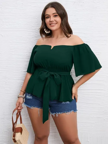 Vista 4 de SCOMCHIC Blusa peplum con hombros descubiertos para mujer, talla grande, media manga acampanada, cintura con lazo en la cintura, dobladillo