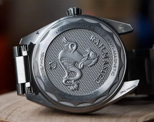 Vista 2 de Omega Seamaster Railmaster - Reloj automático de acero inoxidable para hombre 22010402001001