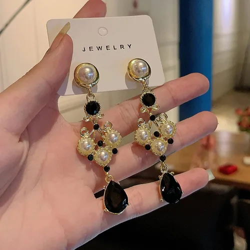 Vista 2 de Black Vintage Pearl Earrings Black Earrings for Women Pearl Drop Earrings Teardrop Chandelier Long Dangle Earrings Baroque Earrings Bohemian Earrings