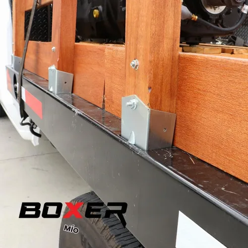 Vista 6 de Boxer Paquete de 4 Fundas de Bolsillo de Estaca para Remolque Utilitario para Camiones y Remolques de Plataforma Plana - Estilo Fleming