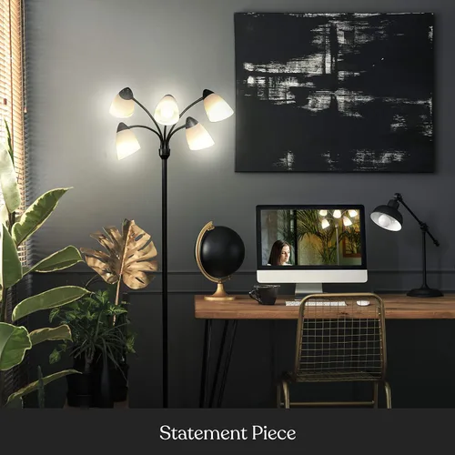 Vista 4 de Brightech Medusa - Lámpara de pie LED. Lámpara de pie ajustable con múltiples cabezales para sala de estar, dormitorio o habitación de los niños.