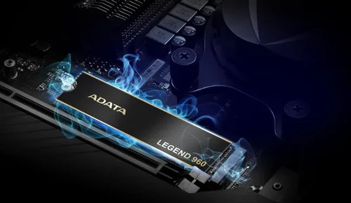 Vista 2 de ADATA Legend 960 1TB PCIe Gen4 x4 NVMe 1.4 M.2 SSD interno para juegos hasta 7,400 MB/s (ALEG-960-1TCS)