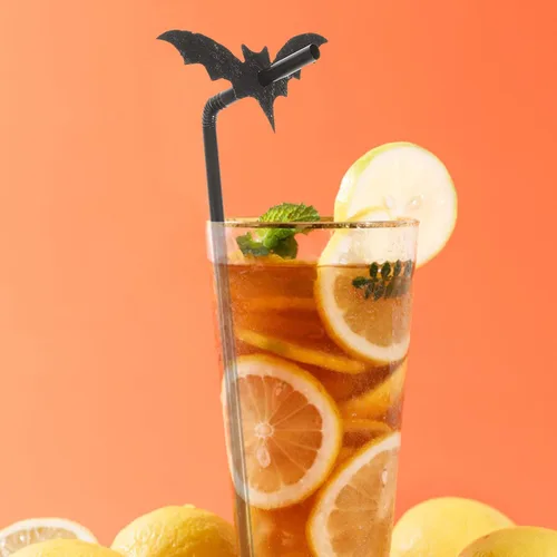 Vista 7 de Amosfun 50 juegos de pajitas de murciélago de plástico para beber suministros de fiesta de Halloween