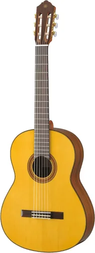 Vista 4 de Yamaha CG122MCH guitarra clásica, Cedro