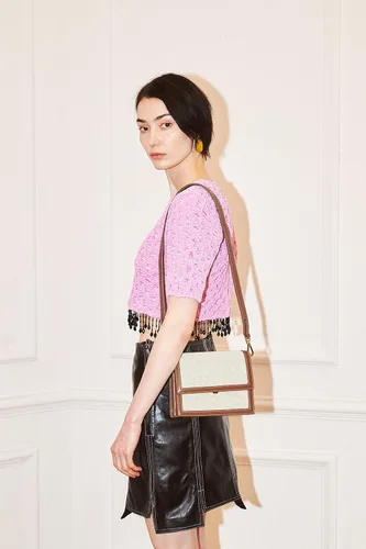 Vista 2 de JW PEI Mini bandolera con solapa para mujer