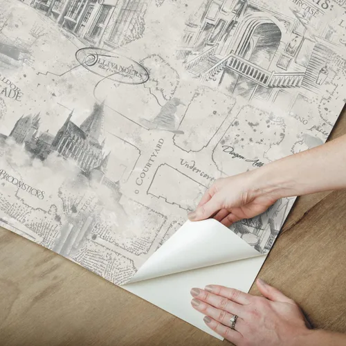 Vista 5 de RoomMates RMK12354PL - Papel tapiz adhesivo con mapa de Harry Potter, color topo