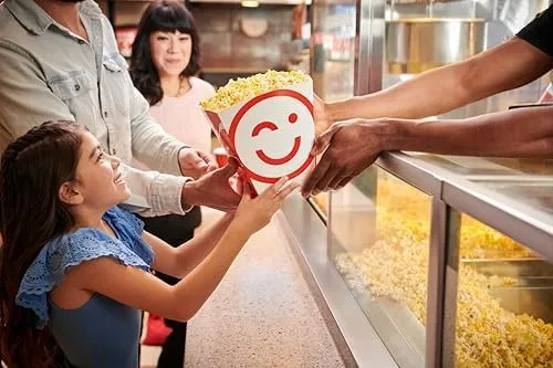 Vista 4 de Tarjeta de regalo electrónica Cinemark Estándar