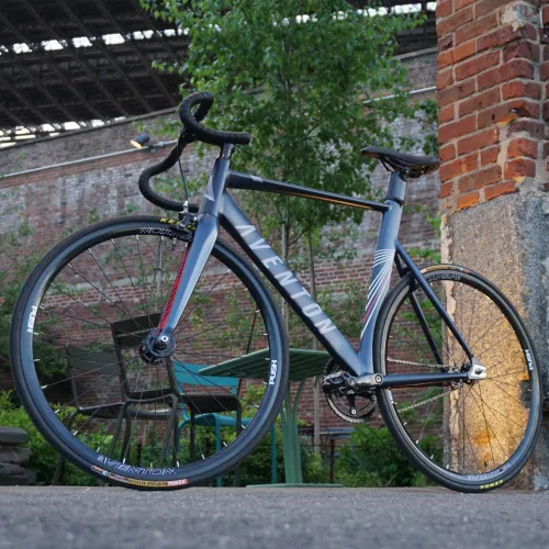 Vista 4 de Paquete de 2 neumáticos plegables para bicicleta de carretera 700x 23/25/28c con 2 tubos