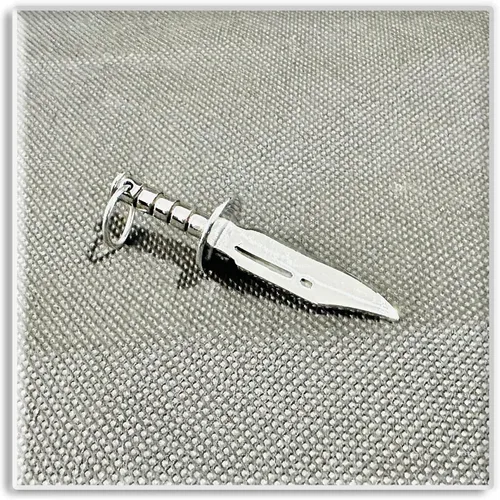 Vista 3 de Xusamss Collar de espada con colgante de cuchillo de acero inoxidable punk rock
