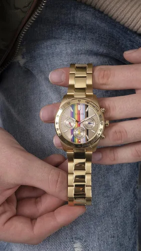 Vista 7 de GUESS Multi-Function Silicone Watch