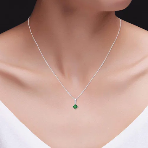 Vista 5 de Imitación de corte princesa verde esmeralda collar con colgante en oro de 14K sobre plata de ley (0,25ct)