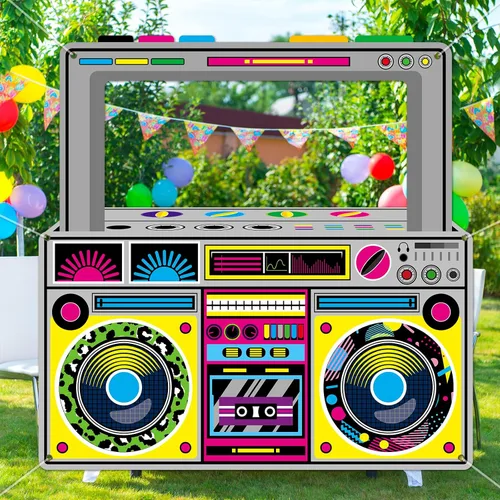 Vista 7 de Radio de tela Boombox - Accesorios para cabina de fotos para decoraciones de fiesta de los años 90 y 80, 59 x 59 pulgadas, pancarta colgante
