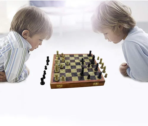 Vista 7 de Juegos de mesa de estrategia para adultos, juegos de ajedrez únicos y tablero de 10 x 10 pulgadas, regalos de Navidad para niños, niñas y niños