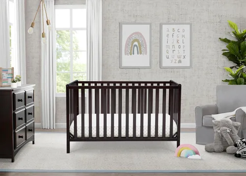 Vista 2 de Delta Children Heartland Cuna convertible 4 en 1 - Certificado Greenguard Gold, chocolate negro Chocolate oscuro