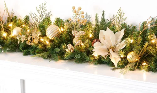 Vista 5 de Guirnalda de Navidad preencendida de 9 pies con bayas y bolas doradas, piña, flor dorada y 50 luces LED blancas suaves que funcionan