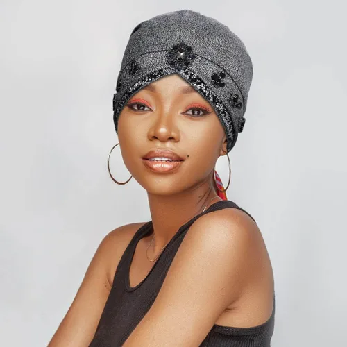 Vista 3 de Woeoe Turbante africano con diamantes de imitación, gorro de cabeza con cristales brillantes, turbantes preatados para mujeres y niñas, color negro