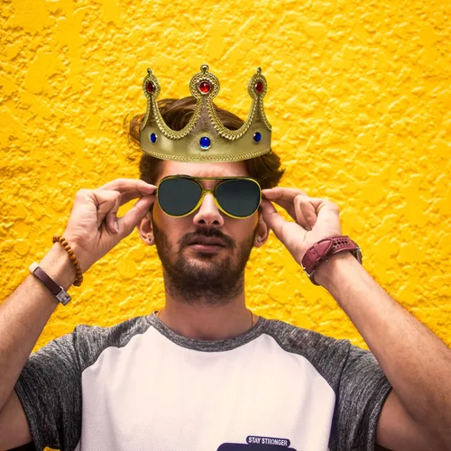 Vista 5 de Juego de 21 piezas de accesorios divertidos para cabina de fotos para adultos, varios disfraces, sombreros, gafas de sol divertidas, kits de cabina