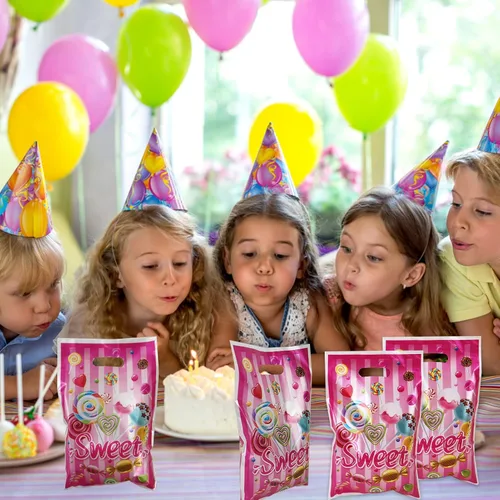 Vista 6 de Rainmae 50 bolsas de regalo de Candyland, regalos de fiesta de piruletas y caramelos, bolsas de golosinas y regalos familiares para dulces temáticos