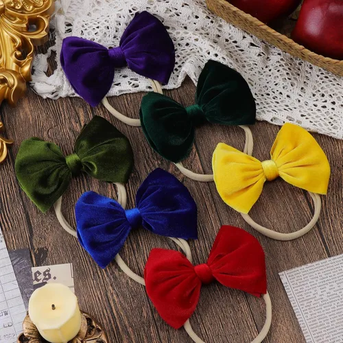 Vista 7 de YanJie Lazos de terciopelo para bebé niña, diademas de nailon suaves para recién nacidos, diademas hechas a mano para bebé, accesorios