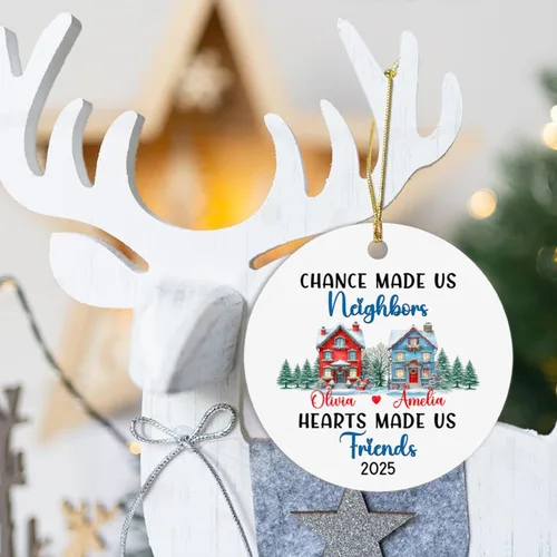 Vista 6 de Chance Made Us Neighbors - Adorno de Navidad personalizado para vecino, recuerdo de Navidad personalizado de agradecimiento de vecino, regalos