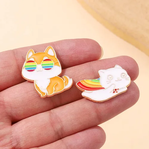 Vista 5 de Cute Animal Enamel Brooch Pins for Women Men,Butterfly Frog Bee Cat Enamel Pins for Jackets Backpacks Cartoon Enamel BroochesBadges Jewelry