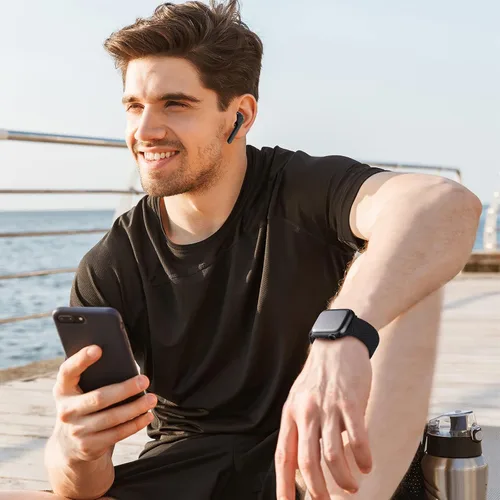 Vista 5 de DaQin Paquete de 4 correas elásticas trenzadas Solo Loop para Apple Watch para mujeres y hombres, de 1.575 pulgadas, 1.614 pulgadas, 1.654 pulgadas