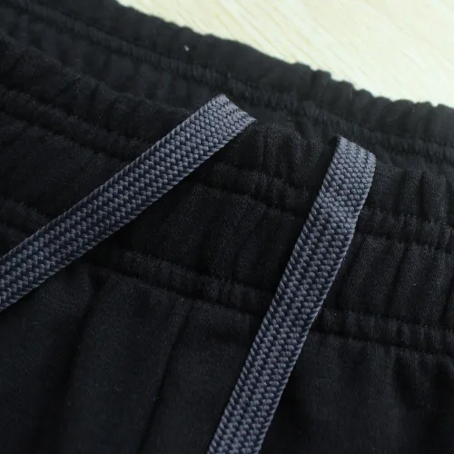 Vista 6 de Muscle Alive Pantalones cortos de correr para hombre con bolsillos, ropa atlética, algodón de rizo francés con 3 o 5 pulgadas