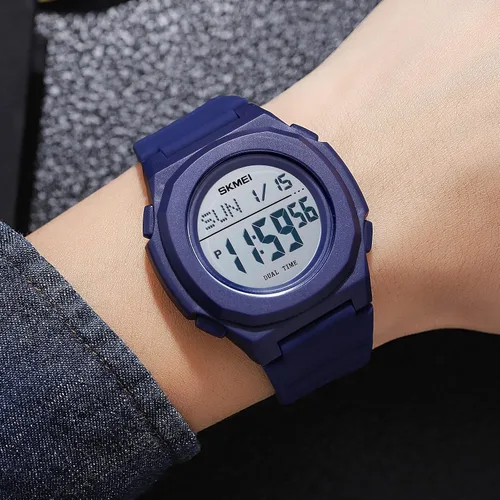 Vista 6 de CakCity Reloj digital para hombre, impermeable, reloj deportivo con cronómetro, cuenta regresiva, doble hora, cuadrado, relojes digitales unisex